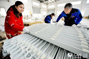 帶動近2萬人就業 江西德興農家 窗簾軍團 產品暢銷國內外